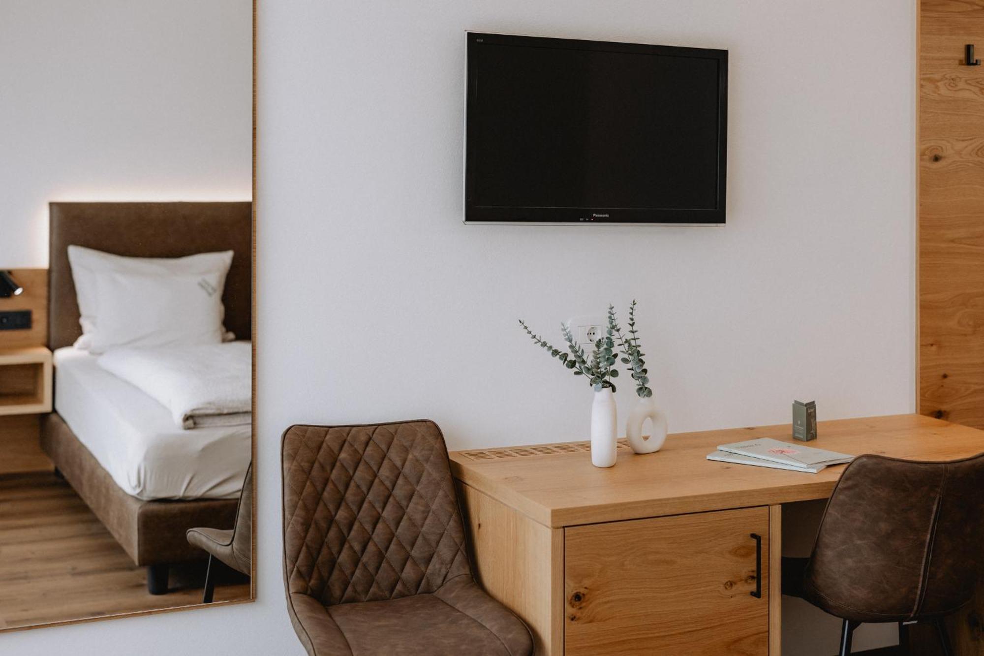Garni-Hotel Farmerhof Парчинес Екстериор снимка